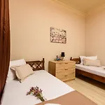 Nyaraló Heaven's House